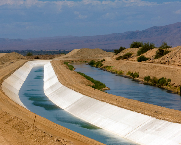 Photo with Coachella Canal Lining Visable